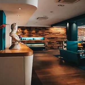 **** Hotel Boutique Atrium Germania