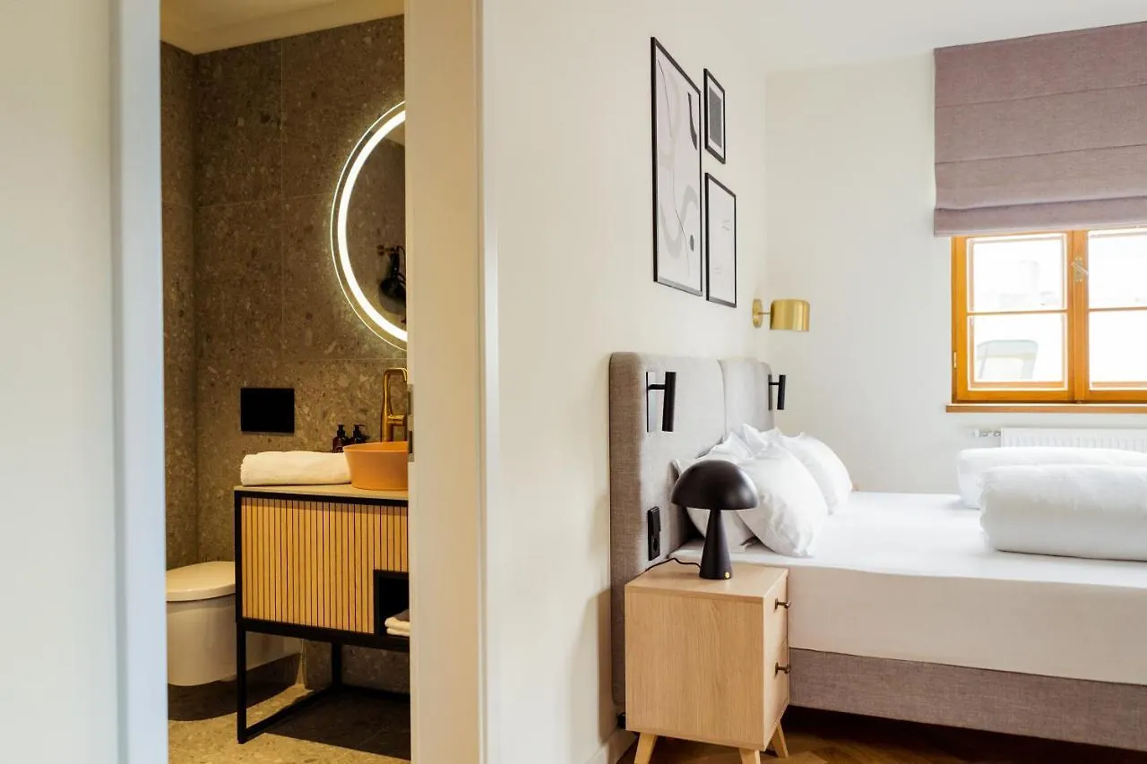 Aparthotel Bob W Peterhof Frisinga