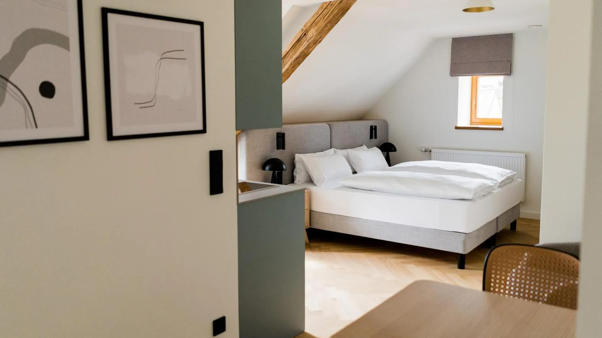 Aparthotel Bob W Peterhof Frisinga